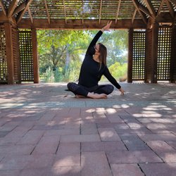 Claremont Yoga - Outdoor Yoga