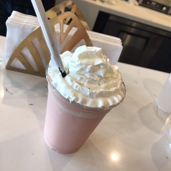 Sanguich - Mamey shake - Cuban Near Me - Miami, Florida