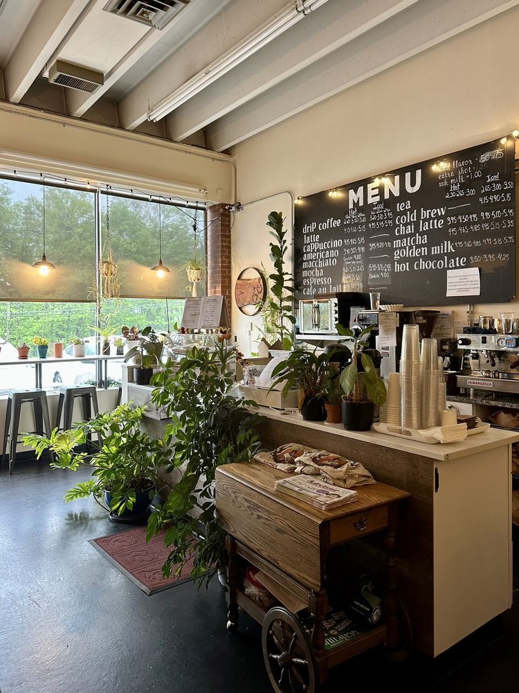 Social spots from Crossroads