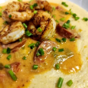 Starters Bistro - Cajun Shrimp amd grits - American Near Me - Nahunta, Georgia