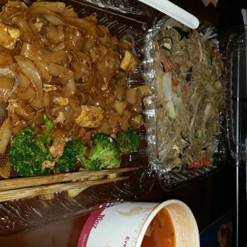 Thai Spoons - Pad woon sen, pad see ew, and tom yum soup. - Thai Near Me - Sunnyvale, California