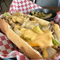 Cruise-in Cafe - Philly cheese steak