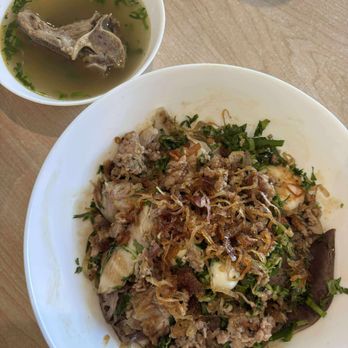 Pho Mi Amor - Chicken noodle - Vietnamese Near Me - Elk Grove, California Pho Mi Amor - Chicken noodle - Vietnamese Near Me - Elk Grove, California