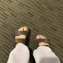 T Nails & Spa - Pedicure