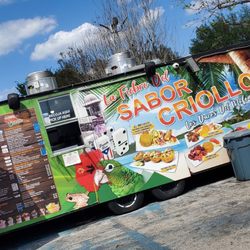 La Fiebre Del Sabor Criollo - Food truck