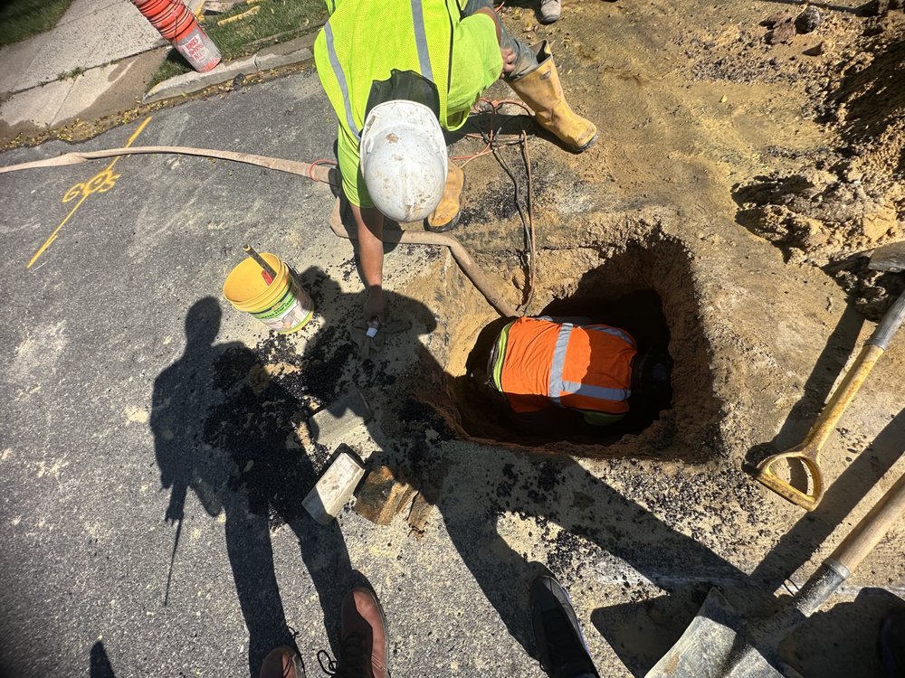 Slide of Lady Liberty Contracting