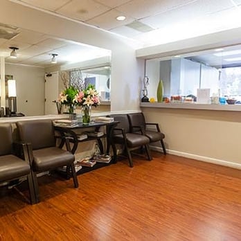 Norman Kane, MD - Dr. Kane and team make sure each patient feels welcomed when they come in for a visit. - Sports Medicine Near Me - La Jolla, California Norman Kane, MD - Dr. Kane and team make sure each patient feels welcomed when they come in for a visit. - Sports Medicine Near Me - La Jolla, California