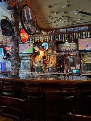 Bullwinkle's Top Hat Bistro by null