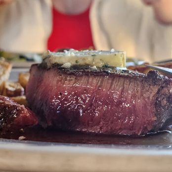 ACT THOKA×A-muse×Caprice Cafe CAPRICE CAFE, Redlands - Restaurant Reviews, Photos