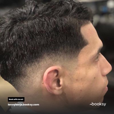 La Familia Barbershop by null
