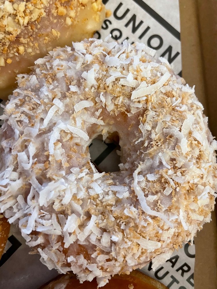 UNION SQUARE DONUTS Updated August 2024 811 Photos & 759 Reviews