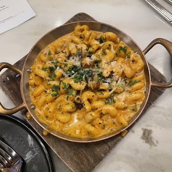 Baldamar - Spicy Mac and cheese - New American Near Me - Roseville, Minnesota Baldamar - Spicy Mac and cheese - New American Near Me - Roseville, Minnesota