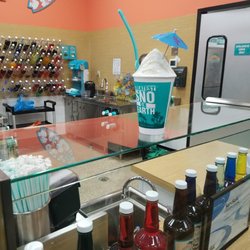 Bahama Buck's - Super cool decor and delicious shaved ice