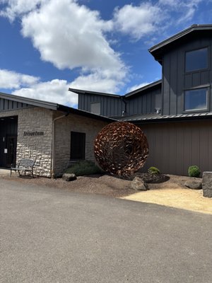 Trisaetum Winery by null