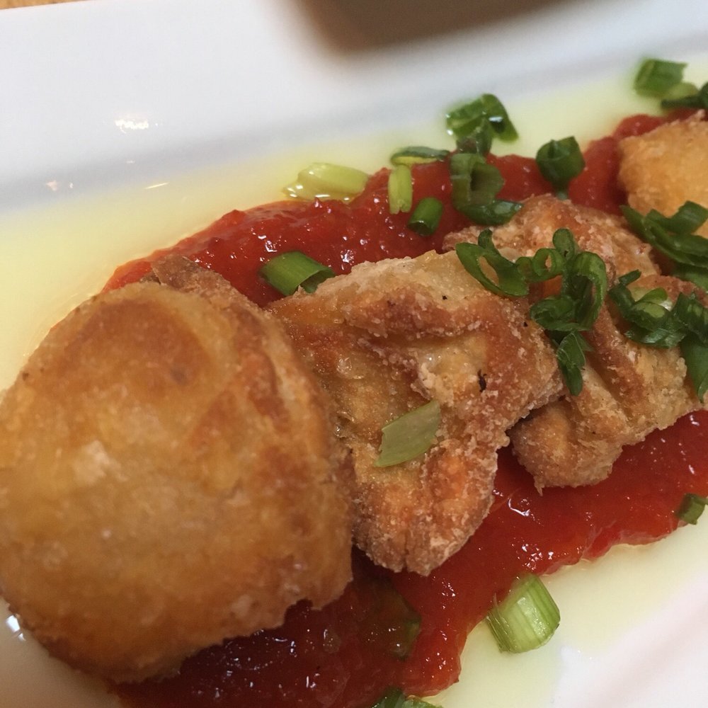 Scratch Kitchen & Taproom - Pimento cheese wontons were ok - Bars Near Me - Apex, North Carolina