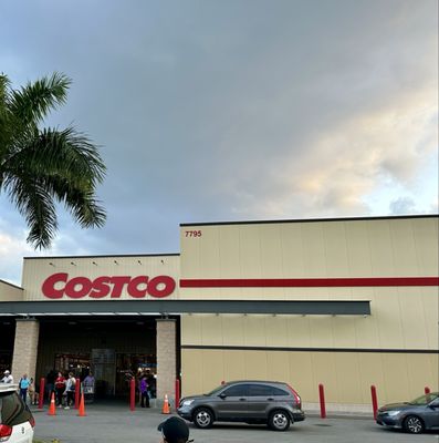 Costco by null