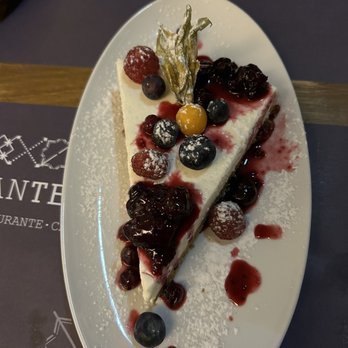 Santelmo - Cheese cake - Portuguese Near Me - Lisbon, 11
