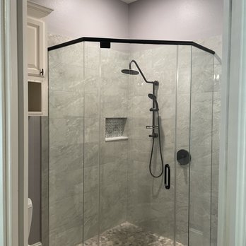 DreamMaker Bath & Kitchen of The Woodlands - Here's a new shower we completed in 2021. - General Contractors Near Me - The Woodlands, Texas