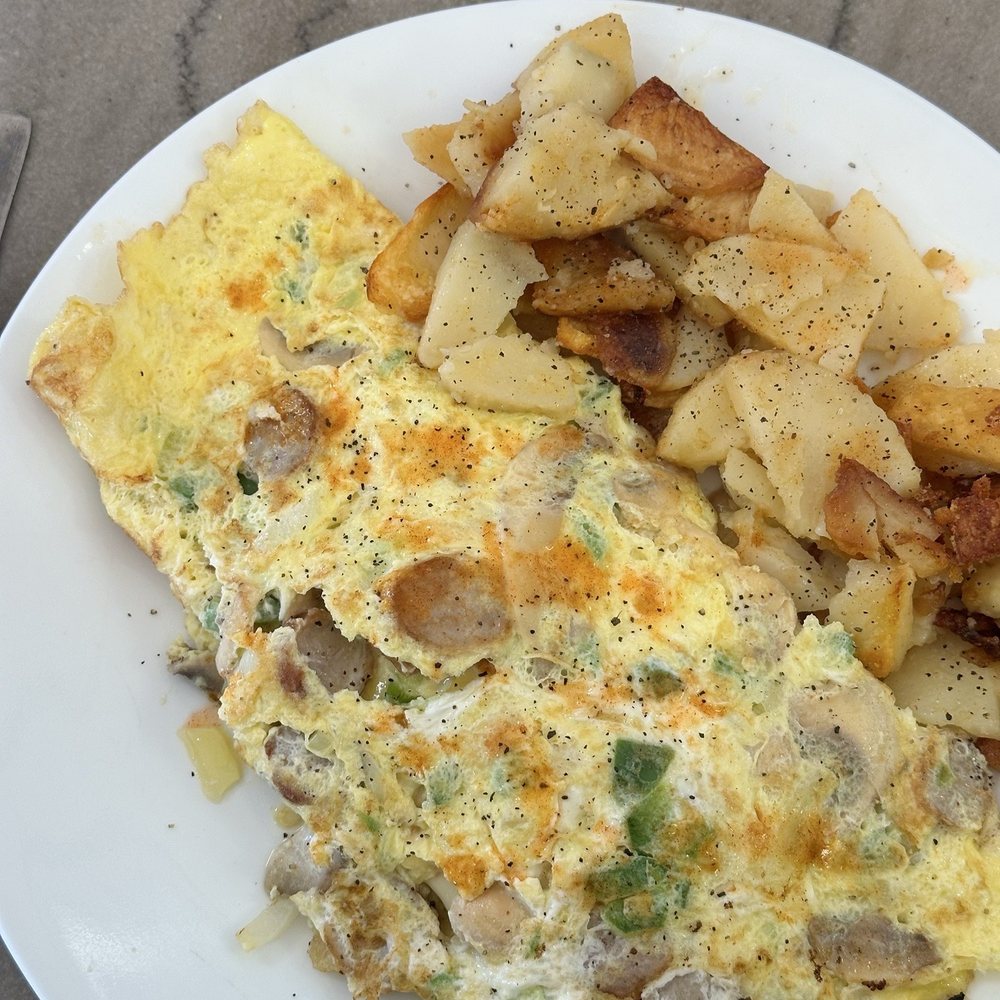 Wilson's Diner - Country Omelet - American Near Me - Waltham, Massachusetts Wilson's Diner - Country Omelet - American Near Me - Waltham, Massachusetts
