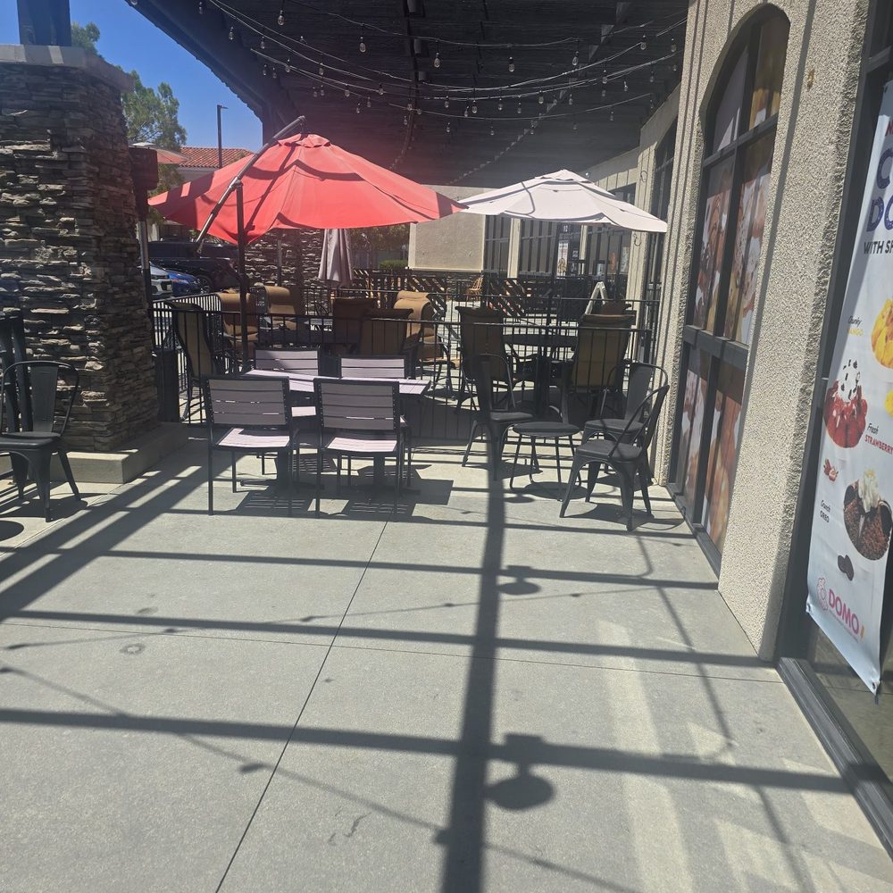 Domo Desserts - Outside seating - Donuts Near Me - Temecula, California Domo Desserts - Outside seating - Donuts Near Me - Temecula, California