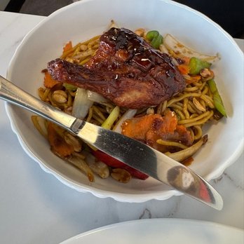 Thai Corner Cuisine - Thai Near Me - St. Charles, Illinois