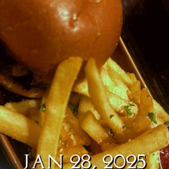 The Manship Wood Fired Kitchen - Burger and fries - New American Near Me - Jackson, Mississippi