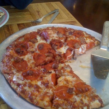 Toll Station Pizza - The mountaineer (medium size) - Pizza Near Me - McCall, Idaho Toll Station Pizza - The mountaineer (medium size) - Pizza Near Me - McCall, Idaho