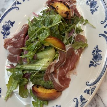 Petterinos - Grilled peach salad special - American Near Me - Chicago, Illinois