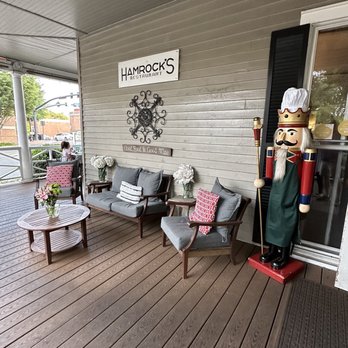Hamrock's Restaurant - Entrance - New American Near Me - Fairfax, Virginia