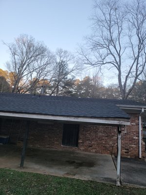 Morris Roofing of Atlanta Logo