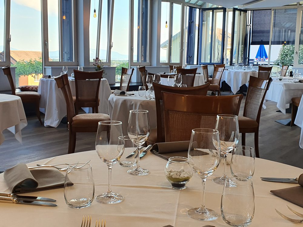 RESTAURANT AUBERGE DU SOLEIL - Updated January 2025 - Place du Village ...