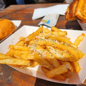 Upper Cut - Best fries! - Food Trucks Near Me - San Francisco, California Upper Cut - Best fries! - Food Trucks Near Me - San Francisco, California