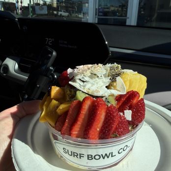 Surf Bowl - Mini açaí bowl - Acai Bowls Near Me - San Diego, California