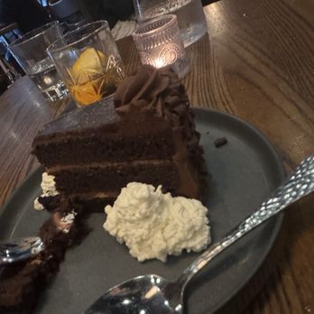 44 Mills Kitchen + Tap - Chocolate cake - New American Near Me - Concord, North Carolina