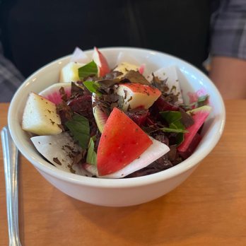 The Upper Bend - Beet salad - Breakfast & Brunch Near Me - Turners Falls, Massachusetts