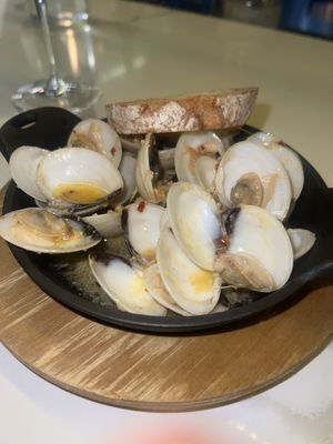 The Vintage on Harrison by null