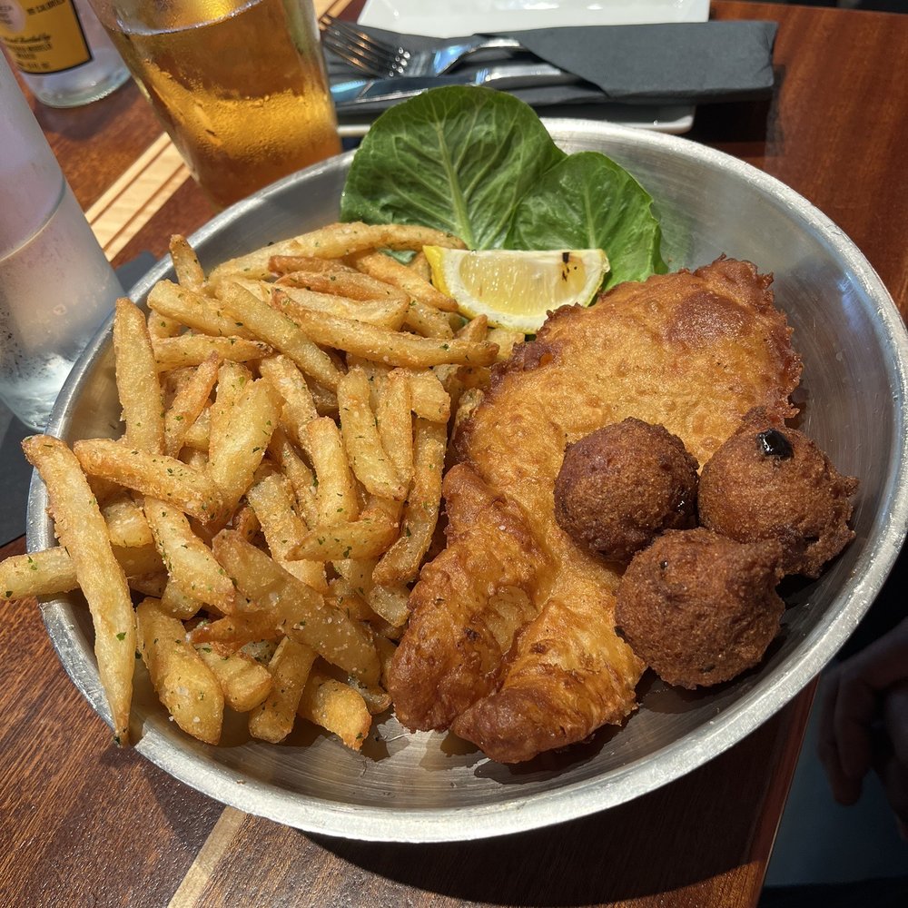 1229 Shine - Fried grouper and fries - Seafood Near Me - Myrtle Beach, South Carolina 1229 Shine - Fried grouper and fries - Seafood Near Me - Myrtle Beach, South Carolina