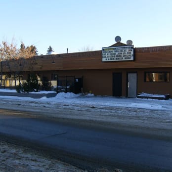 The Trop Bar & Grill - Pubs Near Me - Calgary, Alberta