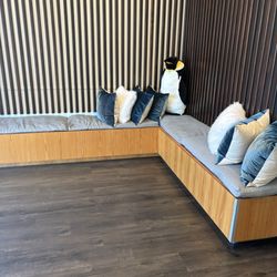 Cloud 9 Foot Spa Pearland - Waiting area