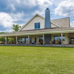Whiskey Creek Golf Club - The Clubhouse.