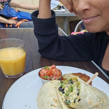 The Breakfast Bar - Breakfast & Brunch Near Me - Long Beach, California