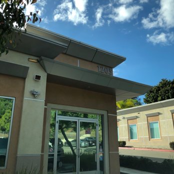 North Coast Oral Surgery - Office - Oral Surgeons Near Me - Vista, California North Coast Oral Surgery - Office - Oral Surgeons Near Me - Vista, California
