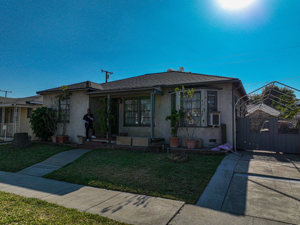 Slide of Roofing Champions