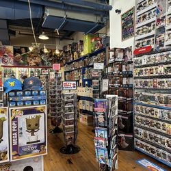 Tall Man Toys & Comics