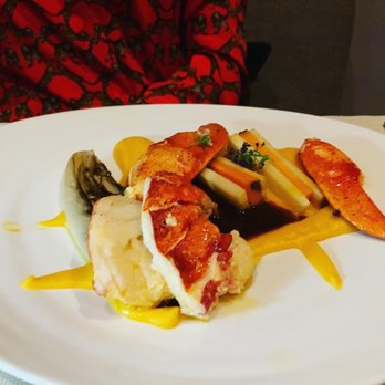 Le Pavillon - Homard (lobster) - French Near Me - New York, New York Le Pavillon - Homard (lobster) - French Near Me - New York, New York