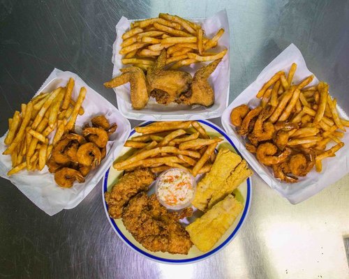 Hooks Fish And Chicken On 7 Mile