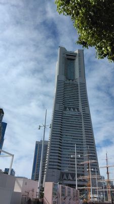 Yokohama Landmark Tower by null