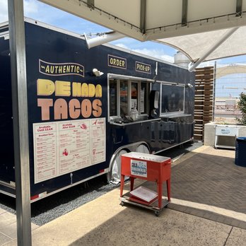 Austin South Terminal - Food truck outside - Airport Terminals Near Me - Austin, Texas Austin South Terminal - Food truck outside - Airport Terminals Near Me - Austin, Texas