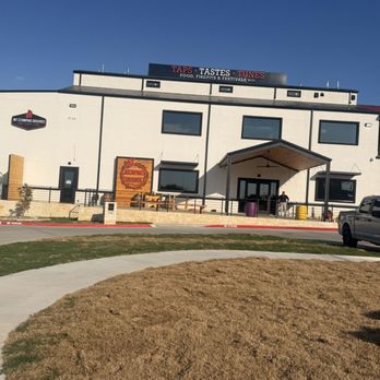 My Stomping Grounds - Main entrance - Music Venues Near Me - Haltom City, Texas