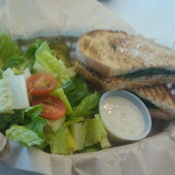 La Tour Cafe - Cafes Near Me - Honolulu, Hawaii